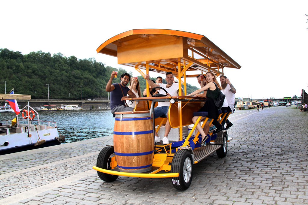 prosecco bike tour prague